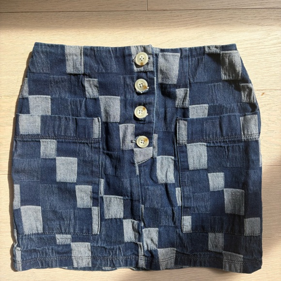 Denim patchwork mini skirt - Picture 2 of 5